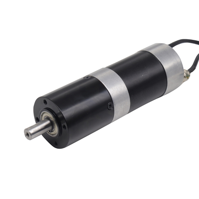 Servo motor de corriente continua pequeño 100 Watt 57mm 1/26 Relación de reducción 9,3Nm Torque de salida