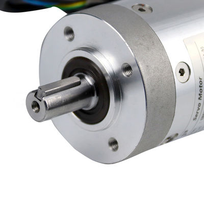 Reacción del control de motor del motor servo del CE 24V DC del codificador 200 vatios para la puerta de la barrera del oscilación